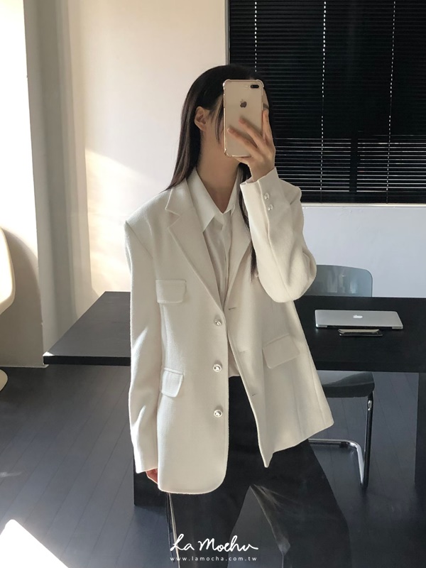 霧面銀扣西裝小香外套